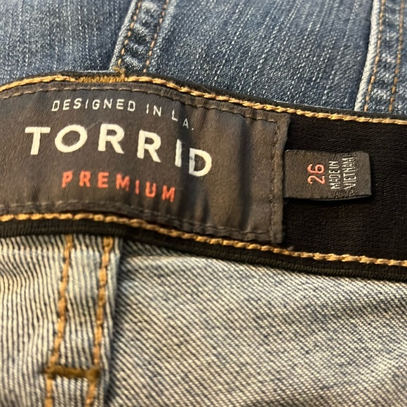 NWOT Torrid Sky High Skinny Crop-torn feel the fit” Sz Torrid Sz 26 - Picture 9 of 12